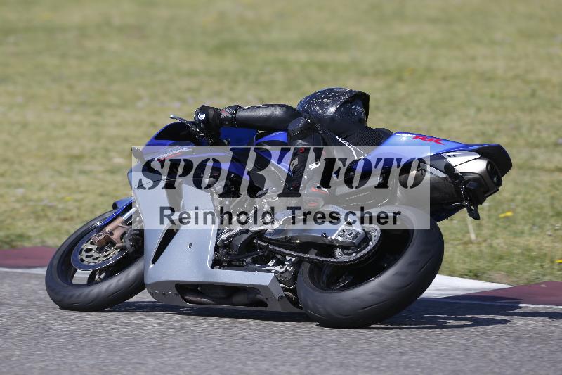 /10 20.04.2026  Pluess Moto Sport ADR/Freies Fahren/57